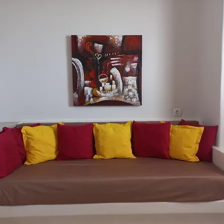 Solid * Τριοβάσαλος