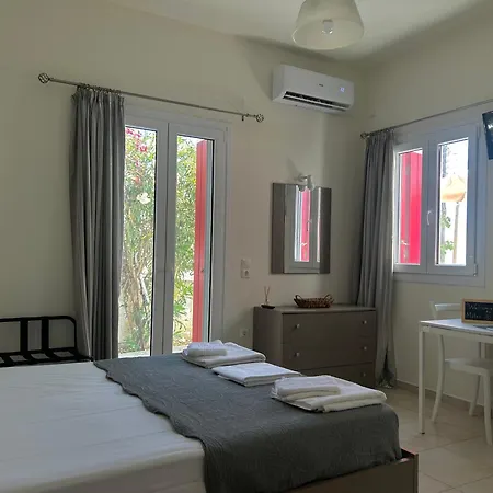 Solid Semesterbostad *